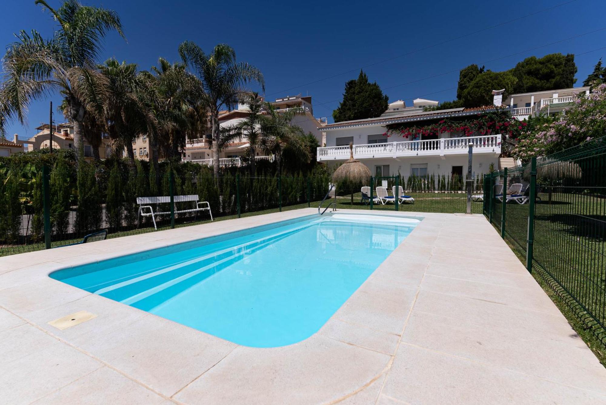 Angeles Beach I By Ele Apartments Μπέλεθ-Μάλαγα Εξωτερικό φωτογραφία